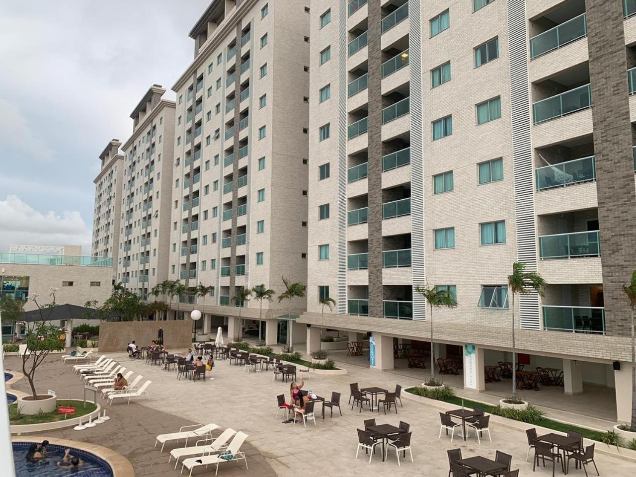 Salinas Park Apartment